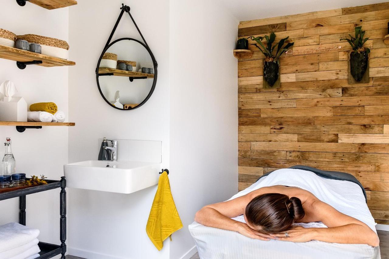 Abel Tasman Lodge Марахау Екстериор снимка